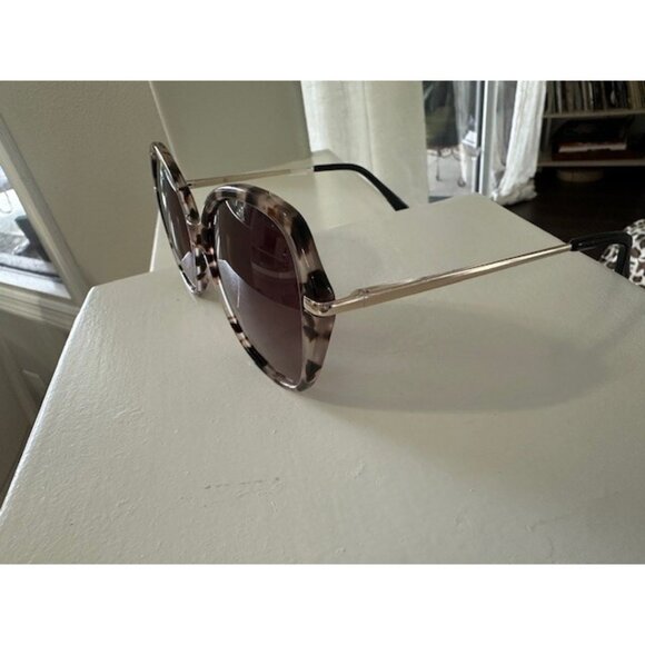 Keo Kimber Womens RX'able Sunglasses 661420133 Tortoise Gray 56-17.5-140 SCUFFS - Picture 9 of 14